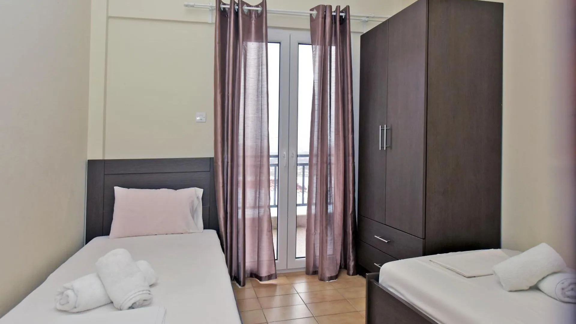 Haus Jorgos Apartments By Booking Kottas Paralia Dionysiou 0*,