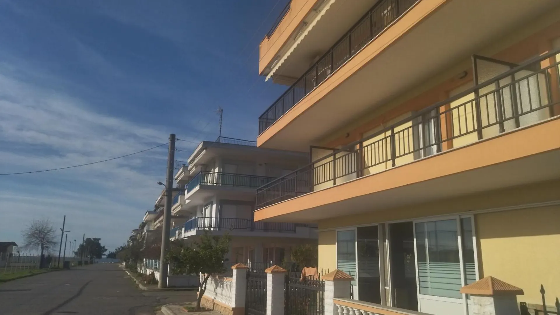 Haus Jorgos Apartments By Booking Kottas Paralia Dionysiou Aparthotel