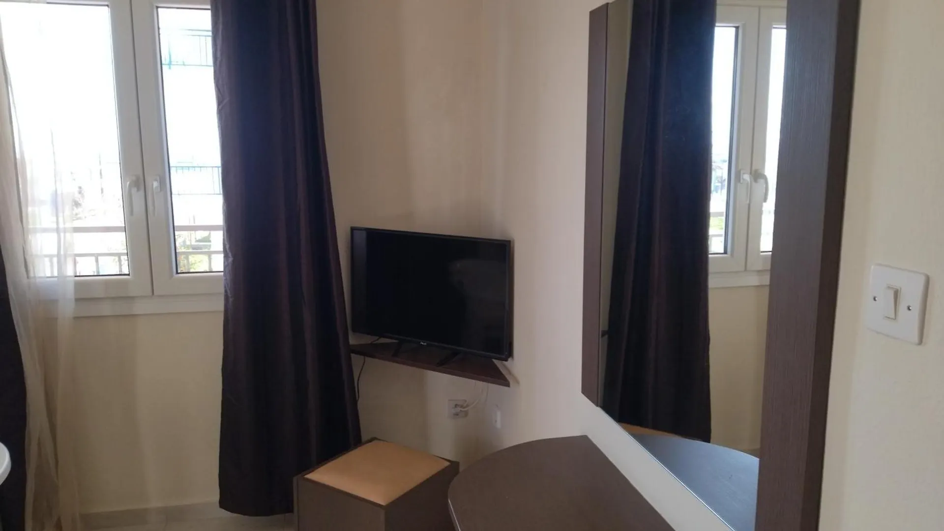 Aparthotel Haus Jorgos Apartments By Booking Kottas Paralia Dionysiou